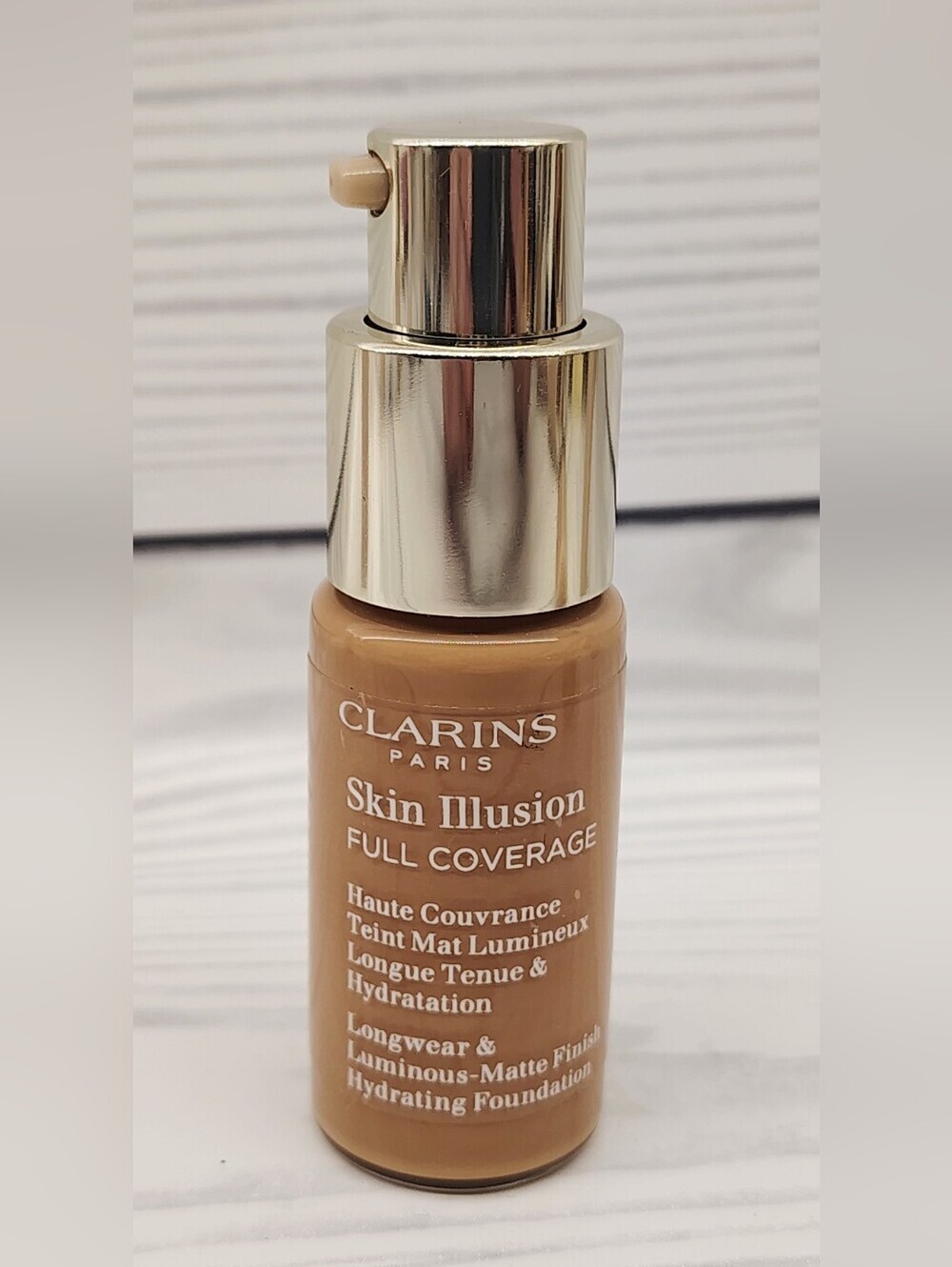 Clarins Skin Illusion Full Coverage Foundation Makeup 113C